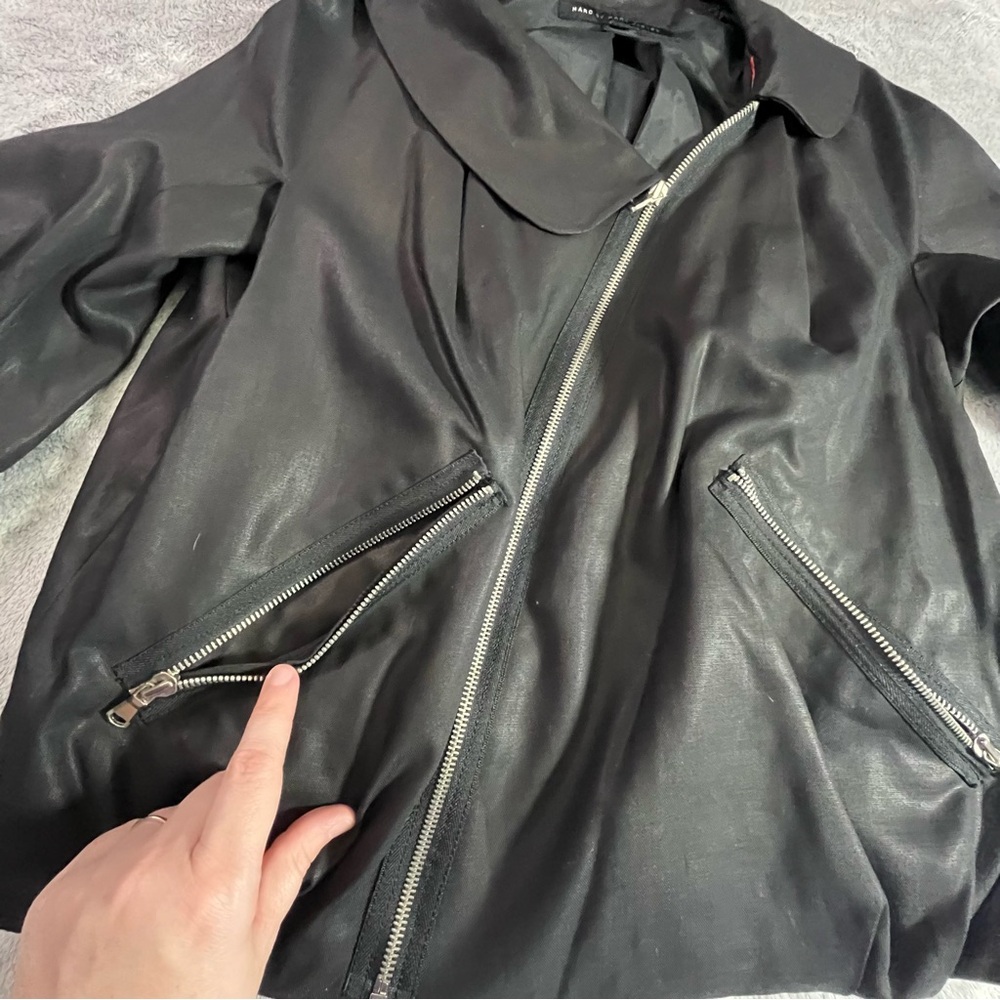 Marc by Marc Jacobs Medium Black Asymmetric Cropped Zip Jacket - Picture 4 of 9